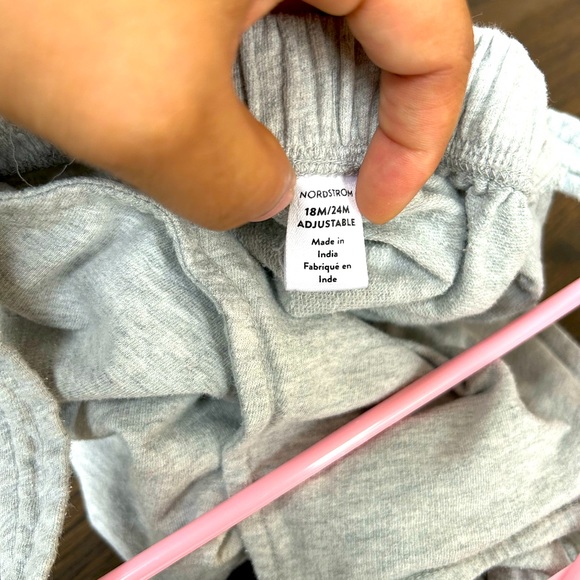 NORDSTROM grey toddler overalls adjustable straps size 18-24 months - Picture 2 of 5